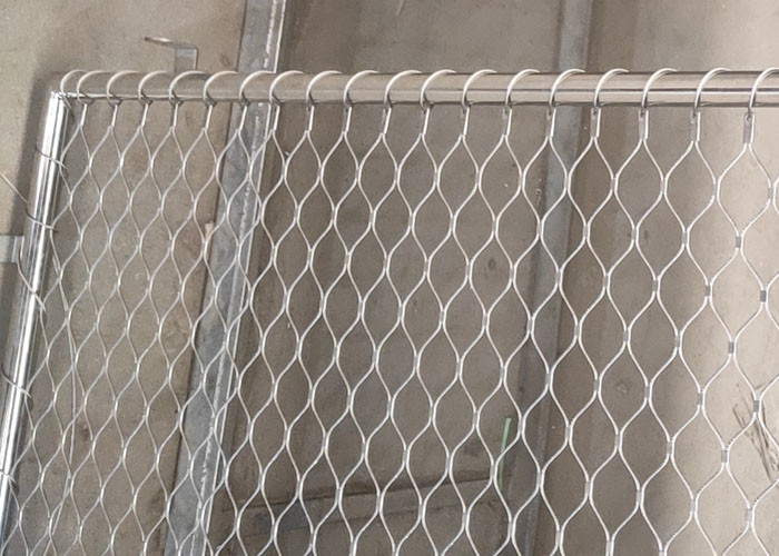 Strong And Durable SS316 Satinless Steel X Tend Cable Mesh With Mesh Eye Size Options