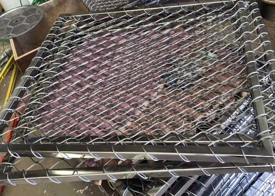 कटघरा या रेलिंग के लिए लचीला स्टेनलेस स्टील वायर रस्सी मेष