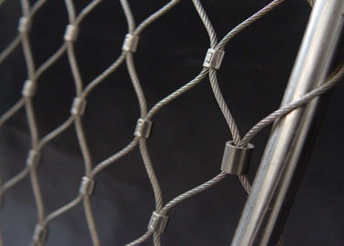 Balustrade सजावट लचीला वायर नेटिंग एआईएसआई 316 अल्ट्रासोनिक स्नान समाप्त